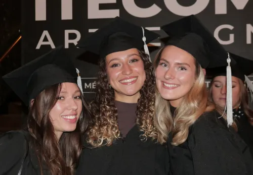 soiree-remise-diplomes-itecom-art-design-ecole-design.webp