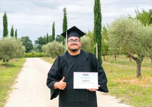 Itecom-aix-diplomes1025-098.webp